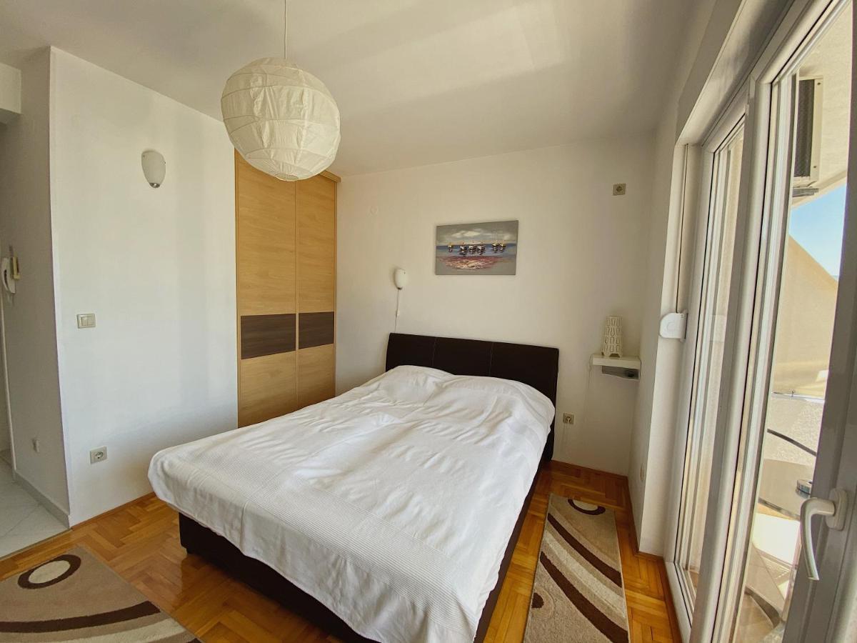 Apartments Bellevue - Otasevic ヘルツェグ・ノヴィ エクステリア 写真