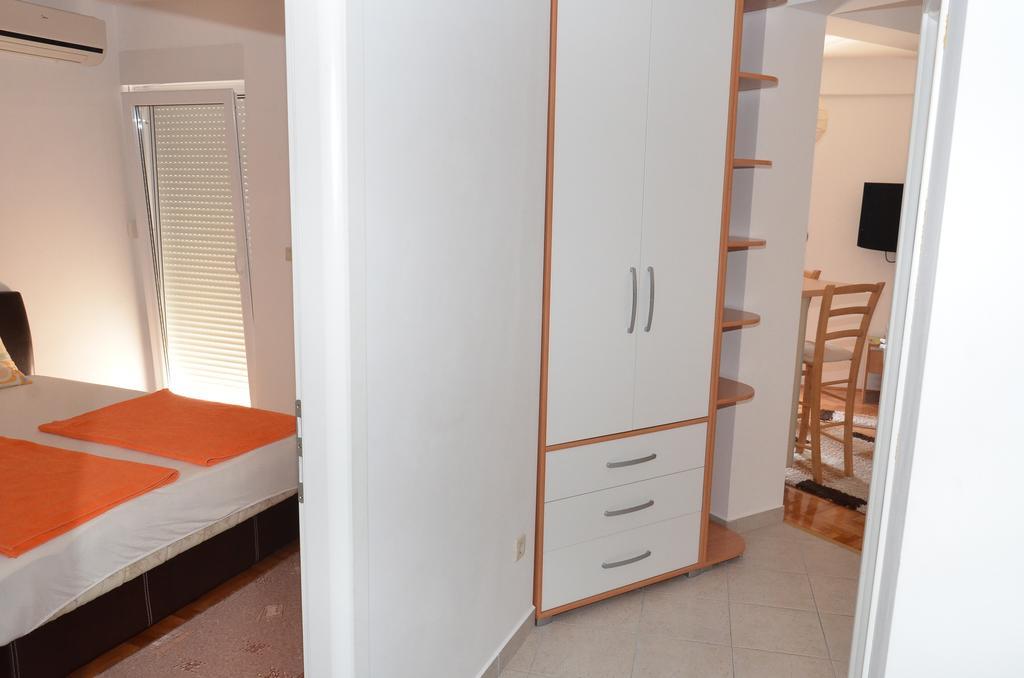 Apartments Bellevue - Otasevic ヘルツェグ・ノヴィ 部屋 写真
